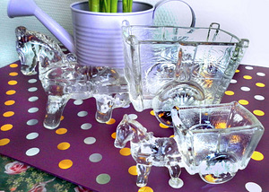 Klaasist hobused -väikesed vaasid- kausid( komplekt 2 tk.) (4 foto / 7)