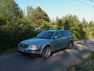 Vw passat 1.9tdi 96kw автомат (1 фото из 8)