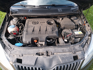 Skoda roomster scaut 1.6 diesel (5 foto / 15)