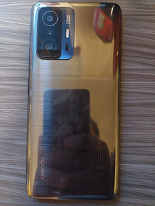 Продам xiaomi 11t 330€ (2 фото из 4)