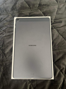 Samsung galexy Tab A10.1 (1 foto / 3)