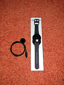 Samsung Galaxy Watch 5 LTE 44 mm (2 foto / 2)