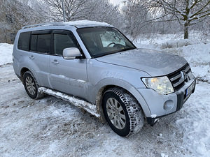 Pajero 4 (1 фото из 10)