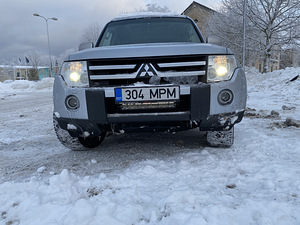 Pajero 4 (3 фото из 10)