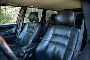 Volvo V70 2.4T (9 foto / 11)