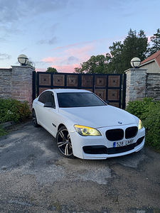 BMW F01 3.0d 225kw xDrive M-Pakett 2012 (1 foto / 14)