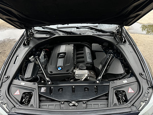 BMW F10 523i 3.0 150kw 2011 Reg makstud (12 фото из 14)