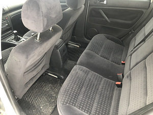 VW Passat (6 фото из 7)