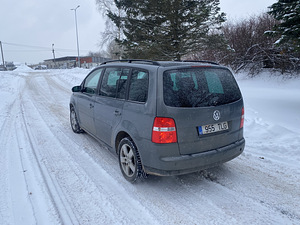 VOLKSWAGEN TOURAN (3 foto / 7)