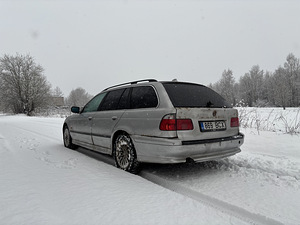 BMW 525, 3.0 + чип (4 фото из 9)