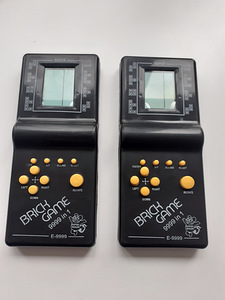 BRICK GAME ТЕТРИС (1 фото из 2)