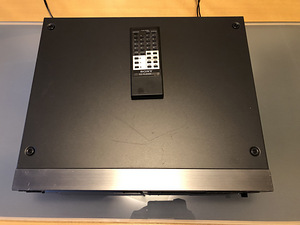 Sony TC-K750ES + Sony CDP-X33ES Titanium Kassettdekk + CD (6 foto / 10)