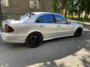 Mercedes-benz E320 (5 фото из 10)