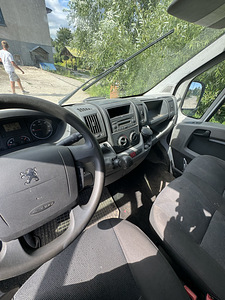 PEUGEOT BOXER (11 foto / 11)