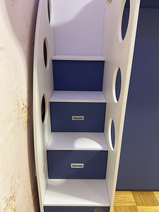 Детская кровать чердак Ikea (2 фото из 4)