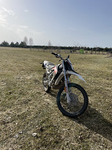 Aprilia rx50 (2 foto / 4)