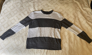 Tommy Hilfiger (2 foto / 3)