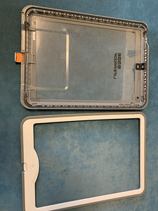Kohver iPad Airile 1 (3 foto / 3)