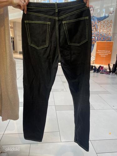 Черные джинсы topshop, w32/l32, momjeans (фото #2)