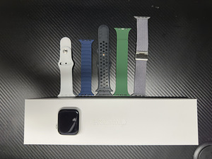 Apple Watch Series 8 - 45mm, GPS (4 foto / 4)