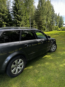 Audi a4 b6 1.9 TDI (8 foto / 11)
