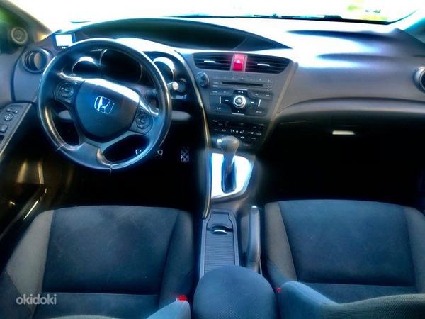 Honda Civic Elegance 1.8 R4 104кВт (фото #6)