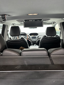 Acura MDX (6 foto / 12)