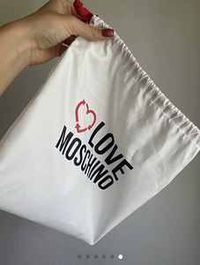 Love Moschino käekott (4 foto / 5)