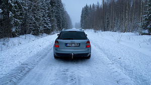 M/V Audi A4 1.9TDI 96kW Quattro MT (6 foto / 12)