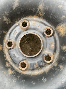 5x112 205/60/ r15 audi (3 foto / 4)