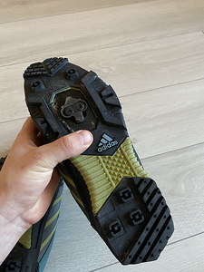 Велообувь Adidas МТВ (1 фото из 5)