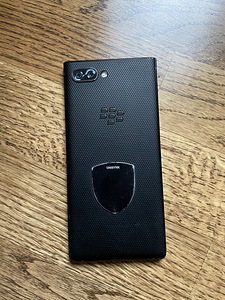 Nutitelefon (1 foto / 2)