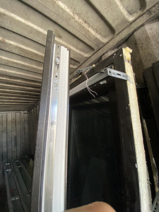 Puit- ja PVC-aknad (5 foto / 8)