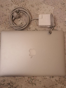 MacBook Air 13” 2017a. (5 foto / 5)