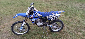 Yamaha YZ 85 + набор (1 фото из 4)