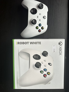 Беспроводной контроллер Xbox (1 фото из 2)