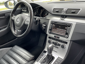 Volkswagen Passat Alltrack 2013 (12 foto / 15)