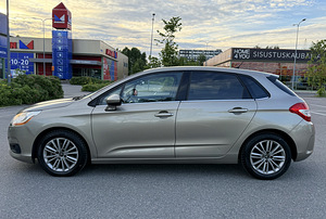 Cotroen C4 1.6 VTi 88kW (6 foto / 15)