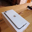 iPhone SE 2020 128 ГБ (фото #1)