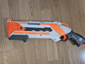 Nerf roughcut 2x4 (1 foto / 1)