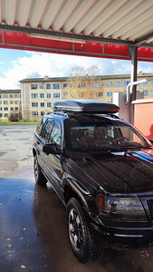 Jeep grand cherokee (3 foto / 3)