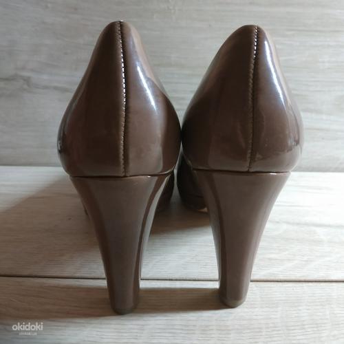 Женские фирменные оригинальные красивые туфли от Gabor 37 (фото #2)