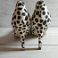Красиві і стильні шкіряні туфельки від Bata 37 р - (фото #2)