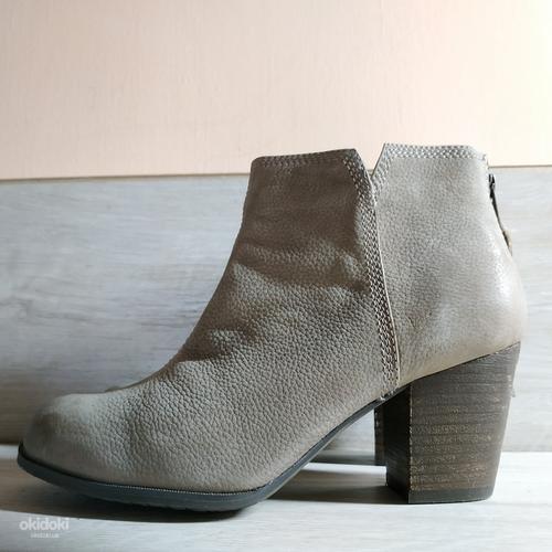 Кожаные стильные женские ботинки от Bata 36.5- 37 (фото #3)