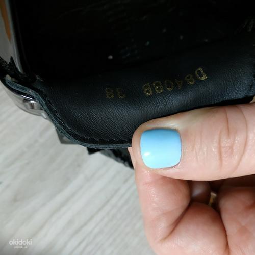 Кожаные фирменные женские туфли от Geox 38 р кожа везде (фото #6)