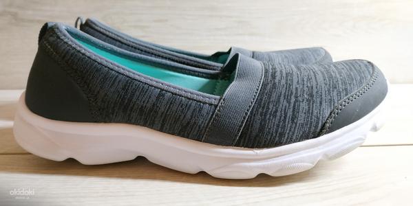 Фирменные женские кроссовки от GraceLand 41 р стелька мемори (фото #2)