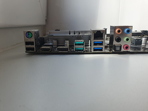 Asus prime Z490-P (2 foto / 2)