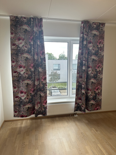 Kardinad. Kaks paneeli 240 x 135