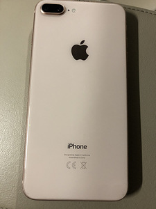 iPhone 8 плюс 64 ГБ (2 фото из 2)