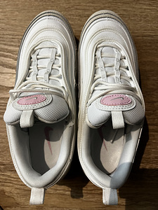Nike tossud nr 40 (4 foto / 5)
